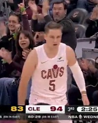 bob半岛体育app下载-梅里尔三分命中，骑士第三节已打出34-16领先到两位数分差